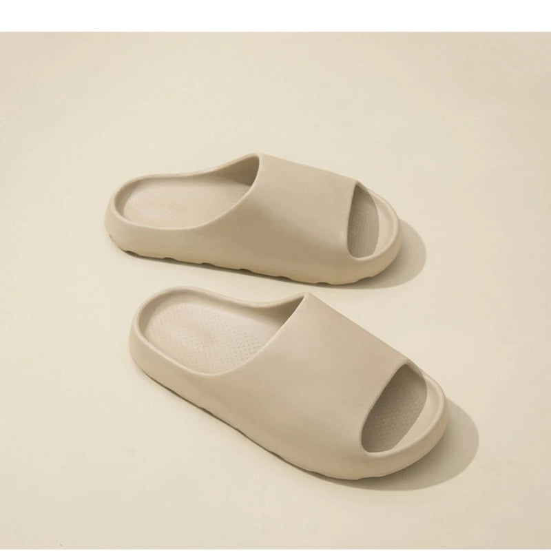 2025 New Arrival Men's Trendy Outdoor Slippers with EVA Tread Feel Anti Slip and Wear-resistant Slippers Indoor Home