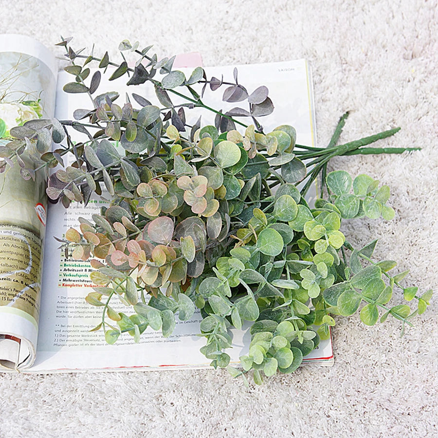 Artificial Plastic Plants Leaves Green Eucalyptus Branch Garden Vase Home Room Festival Wedding Wreath Decoration Fake Flowers